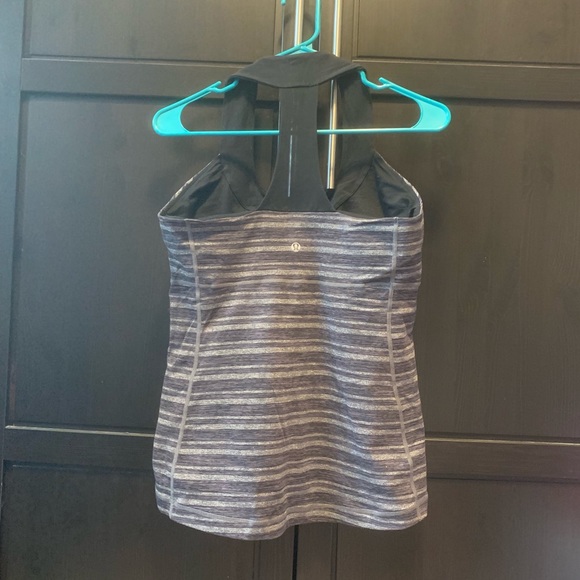 Sz 10 workout tank - Picture 2 of 3